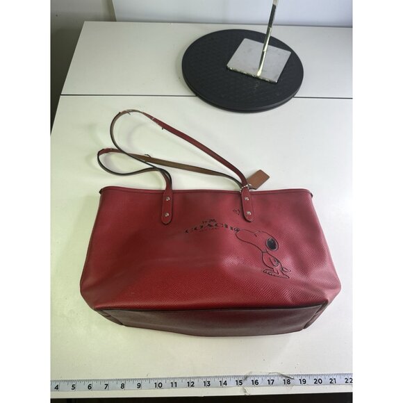 DAMAGED - COACH Snoopy Red Tote Bag F37273 Red - Picture 8 of 9